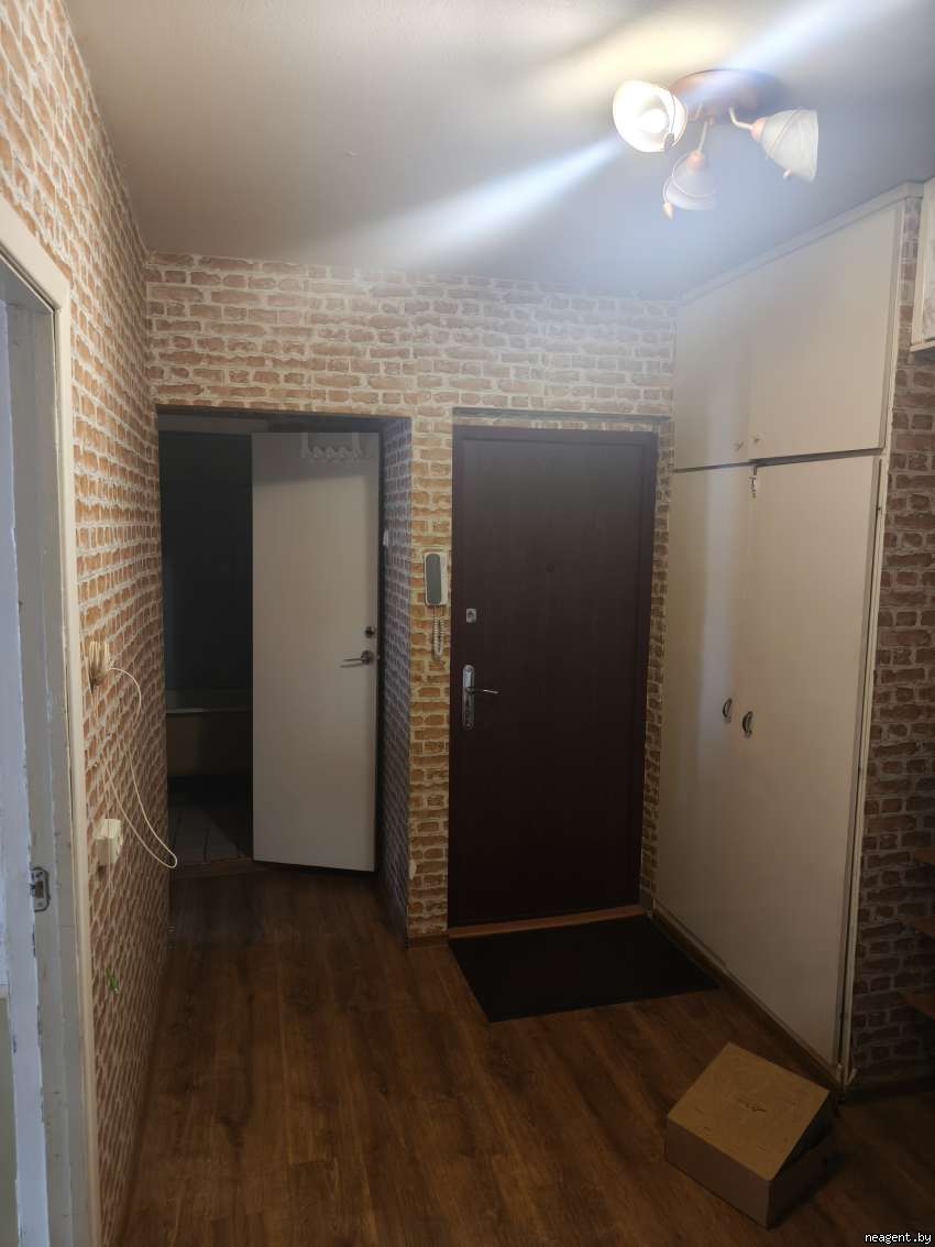 3-комнатная квартира, ул. Троицкая, 19, 1350 рублей: фото 1