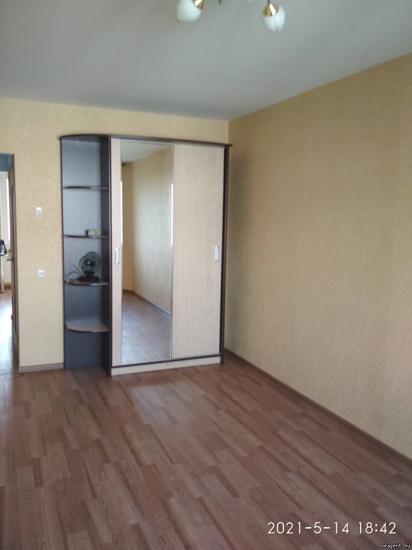 1-комнатная квартира, Космонавтов, 8, 1400 рублей: фото 2