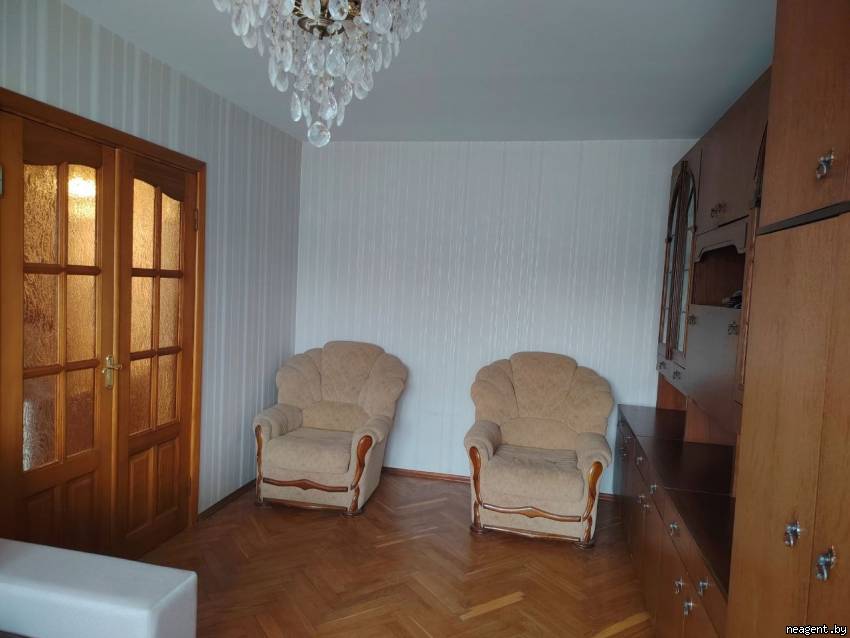 1-комнатная квартира, Карастояновой, 15, 850 рублей: фото 1