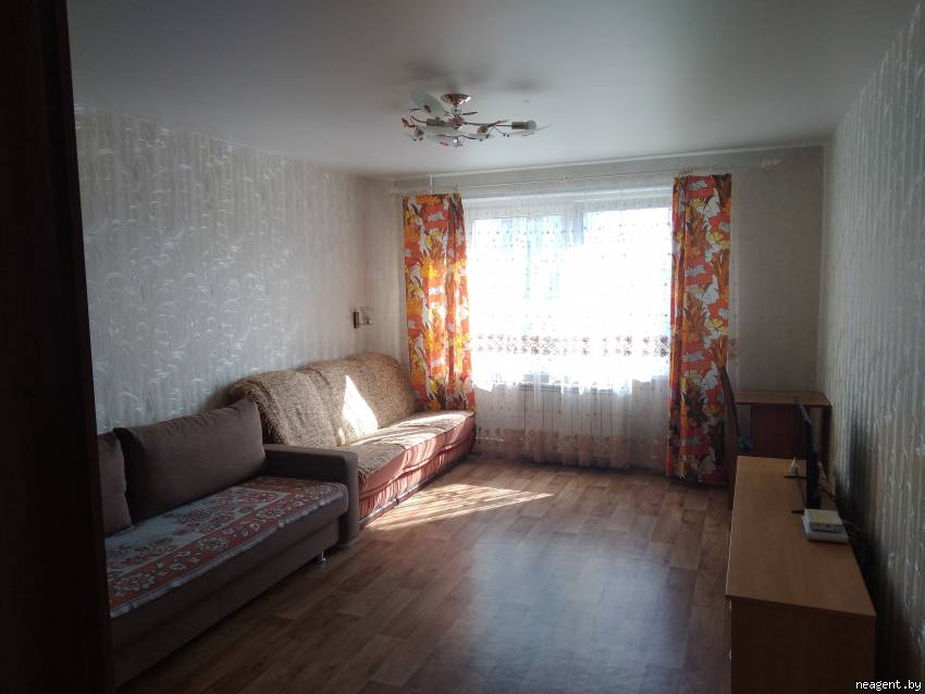 1-комнатная квартира, ул. Академика Карского, 15, 1200 рублей: фото 1