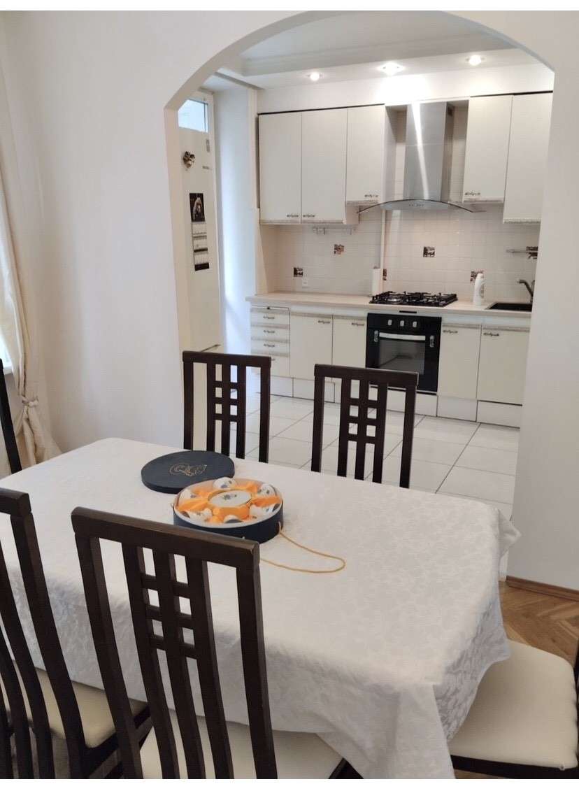 5-комнатная квартира, ул. Янки Купалы, 7, 3936 рублей: фото 8