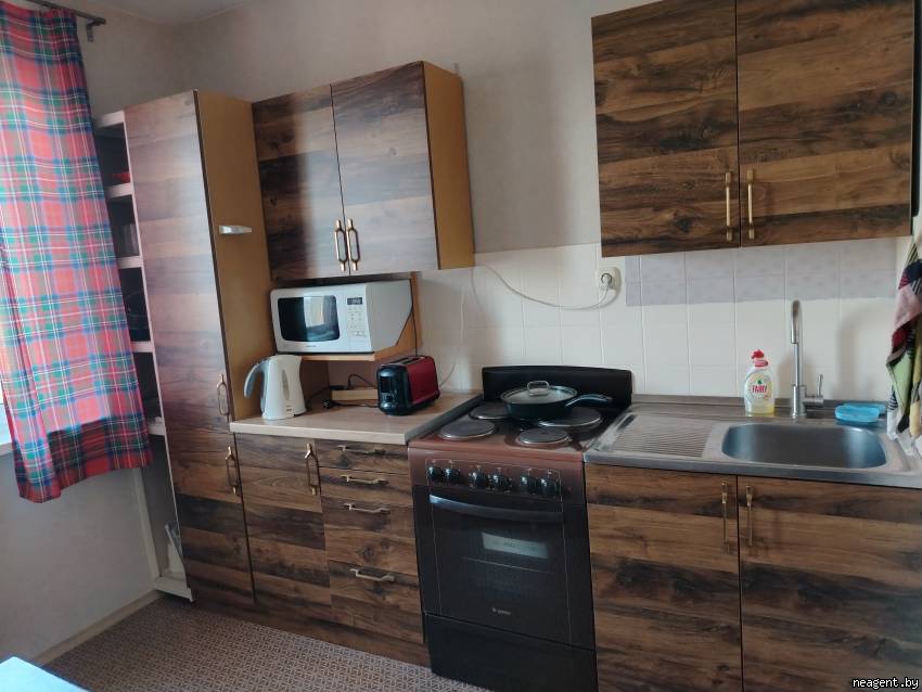 2-комнатная квартира, ул. Леси Украинки, 4/1, 1500 рублей: фото 5