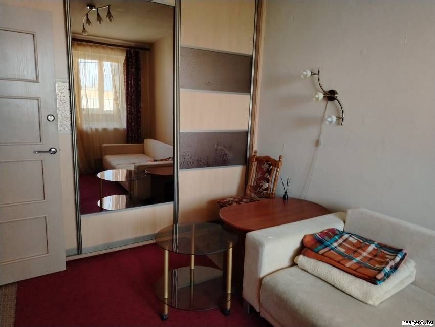 2-комнатная квартира, ул. Леси Украинки, 4/1, 1500 рублей: фото 1