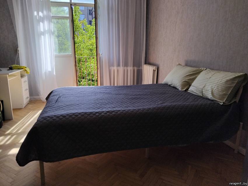 Комната, Пр. Независимости, 30, 900 рублей: фото 1