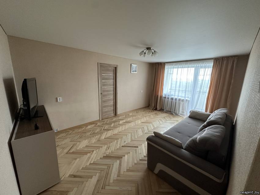 3-комнатная квартира, Логойский тракт, 31, 2100 рублей: фото 1