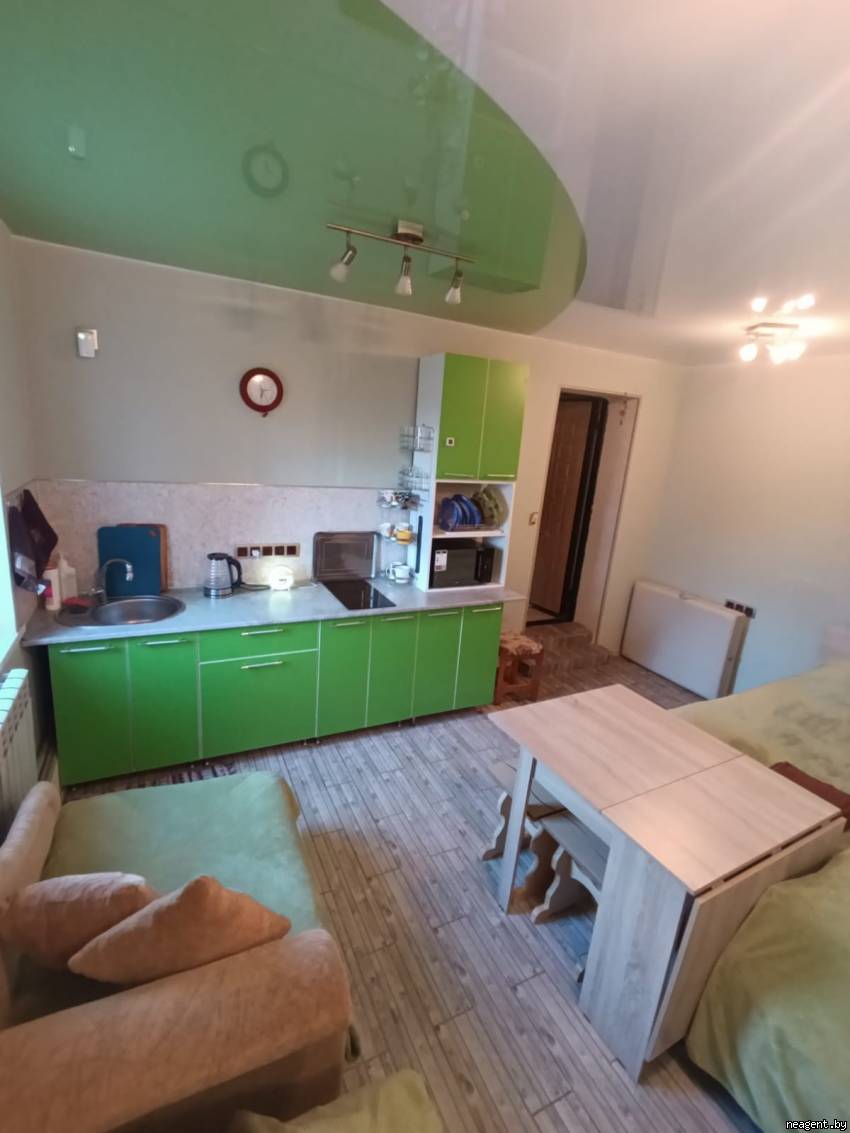 2-комнатная квартира, ул. Первомайская, 14/1, 180 рублей: фото 1