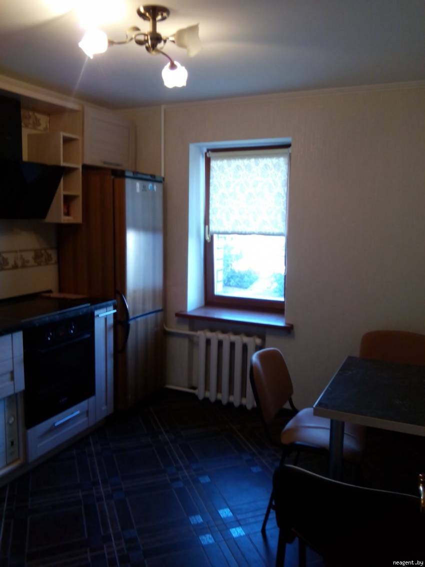 2-комнатная квартира, ул. Толстого, 4, 1800 рублей: фото 5