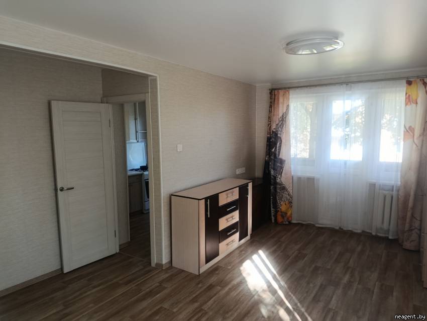 1-комнатная квартира, ул. Артиллеристов, 18, 1317 рублей: фото 1