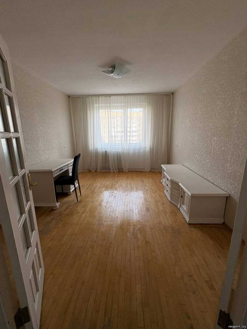 3-комнатная квартира, ул. Сухаревская, 21/1, 1800 рублей: фото 1