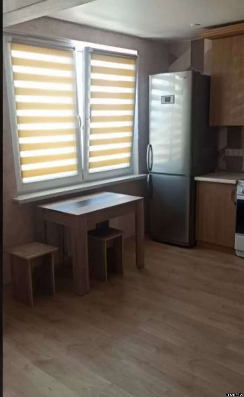 2-комнатная квартира, Брестская, 11, 1100 рублей: фото 2