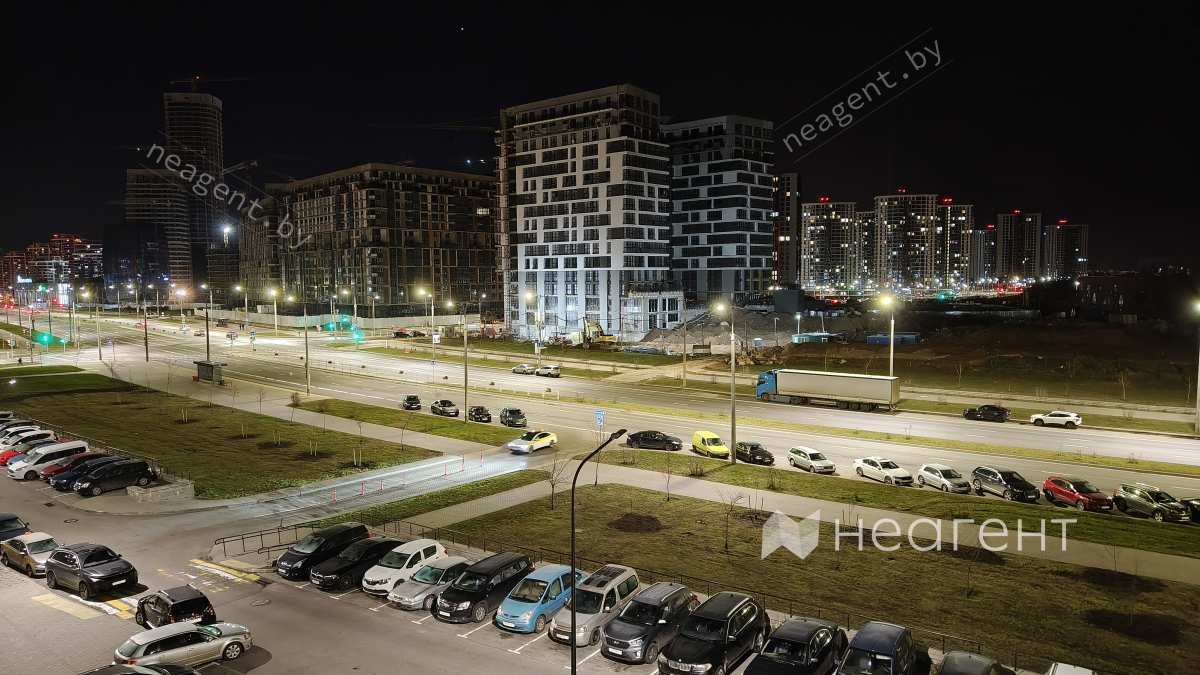 просп. Мира, дом 16, вид из окна