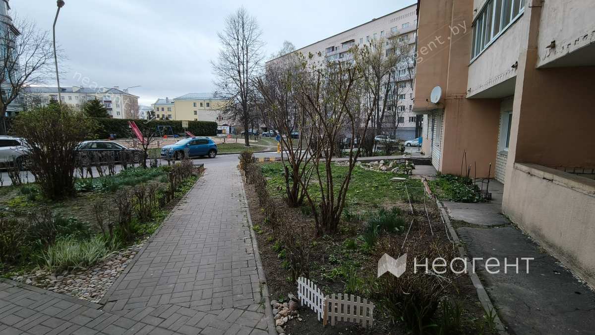 Дом на улице Льва Толстого 4 в Минске, двор