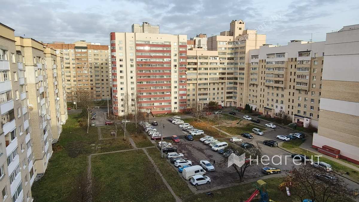 тракт Логойский, дом 1, вид из окна