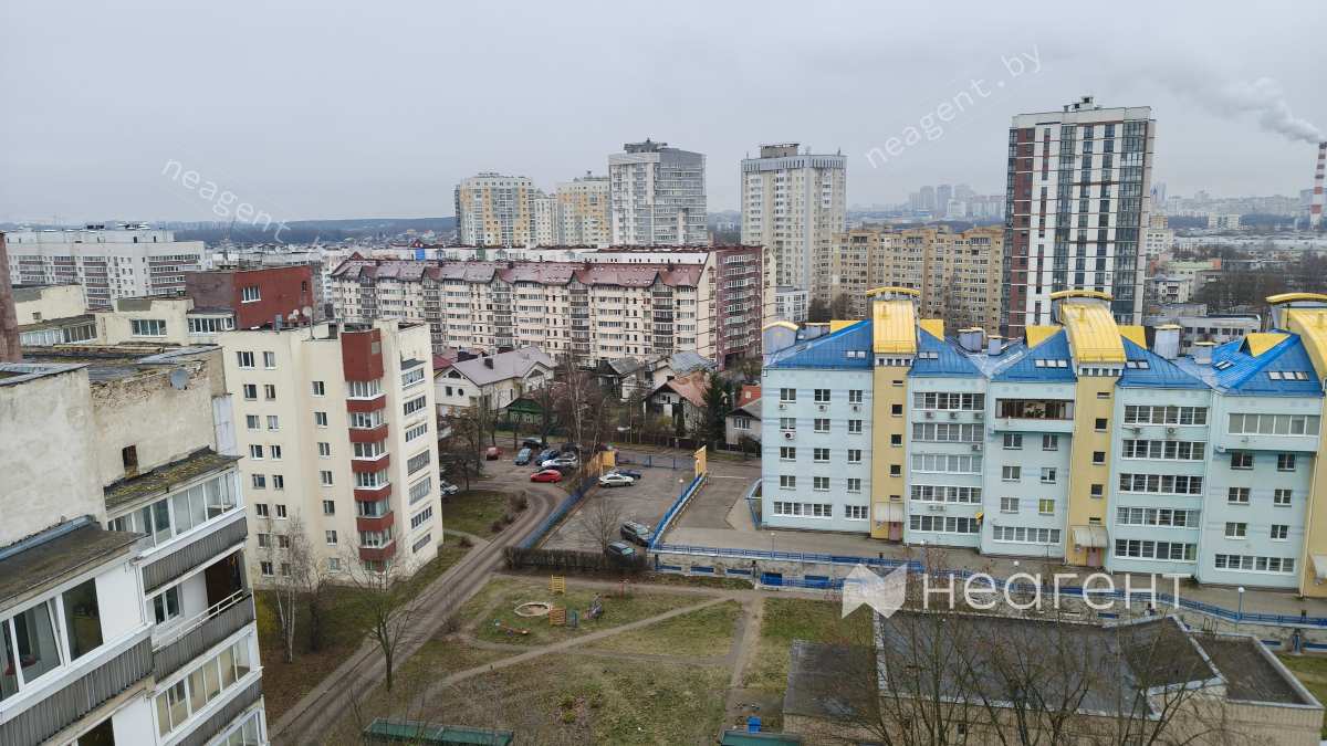 тракт Старовиленский, дом 26/1, вид из окна