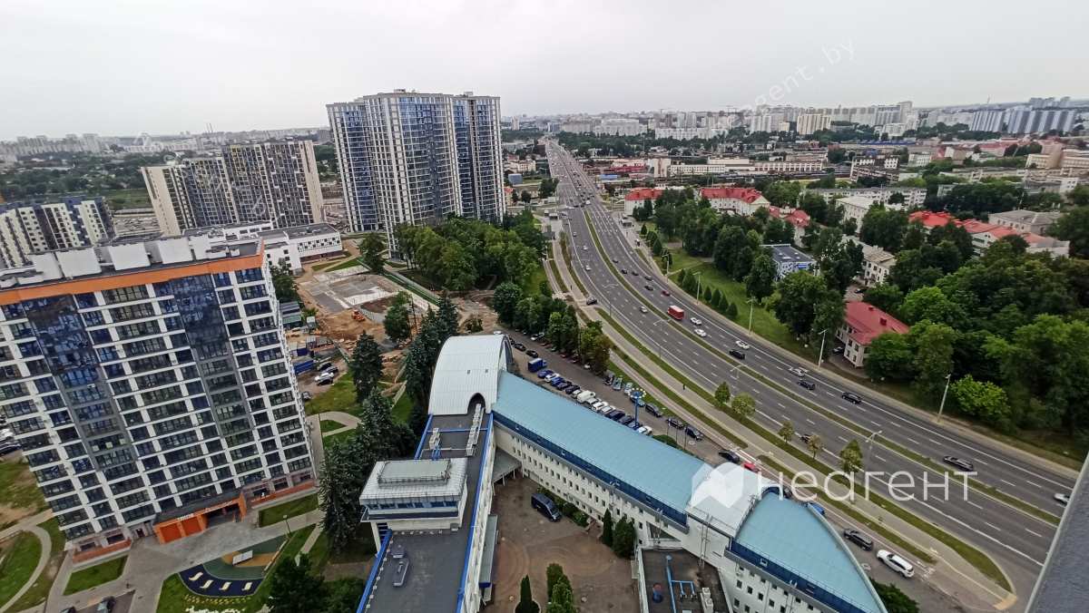 ул. Аэродромная, дом 16, вид на город с балкона