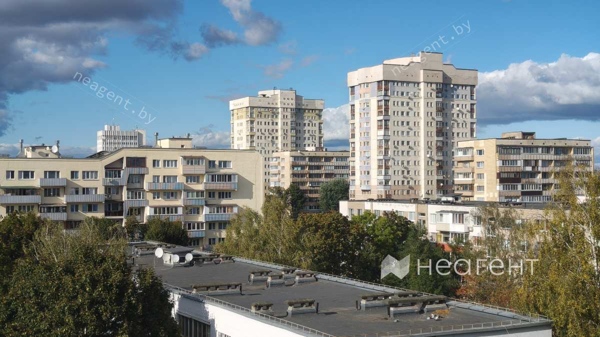 ул. Андреевская, дом 7, вид из окна