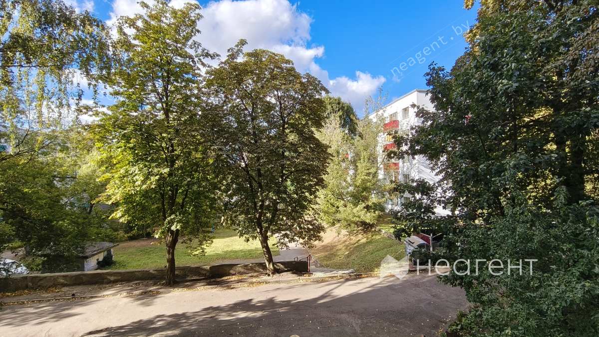 ул. Андреевская, дом 7, вид из окна