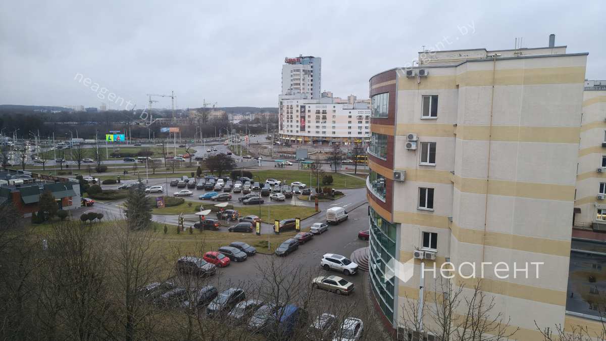 ул. Богдановича, дом 102, вид во двор