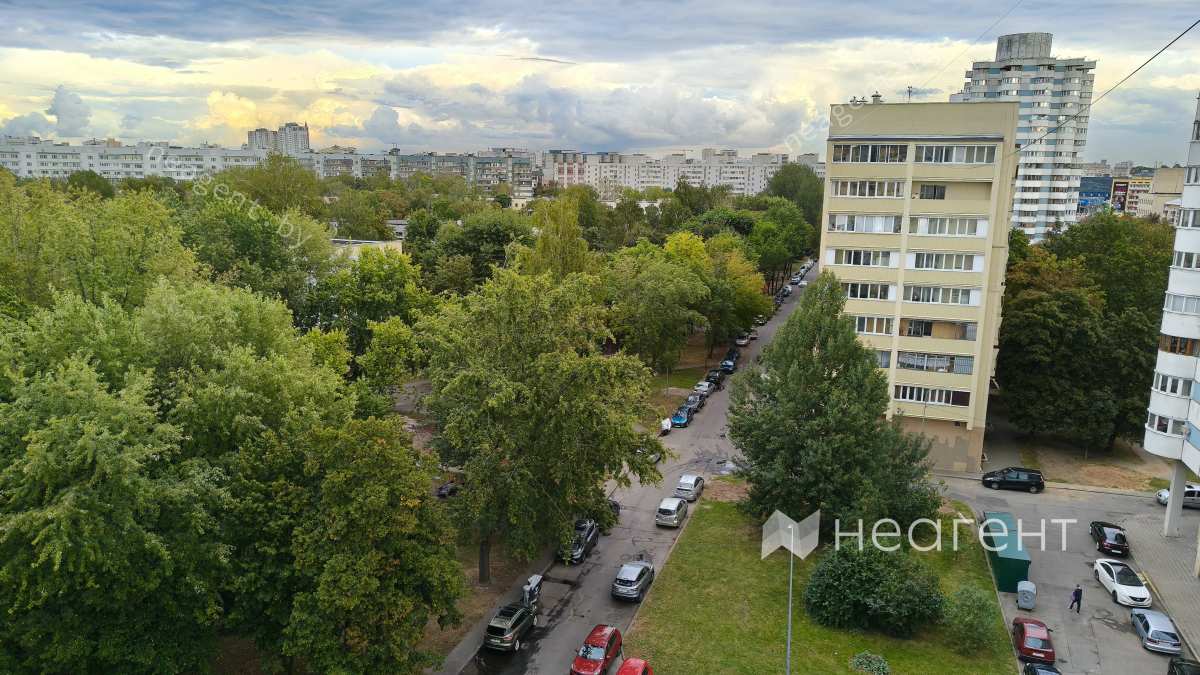 ул. Богдановича, дом 62, вид из окна