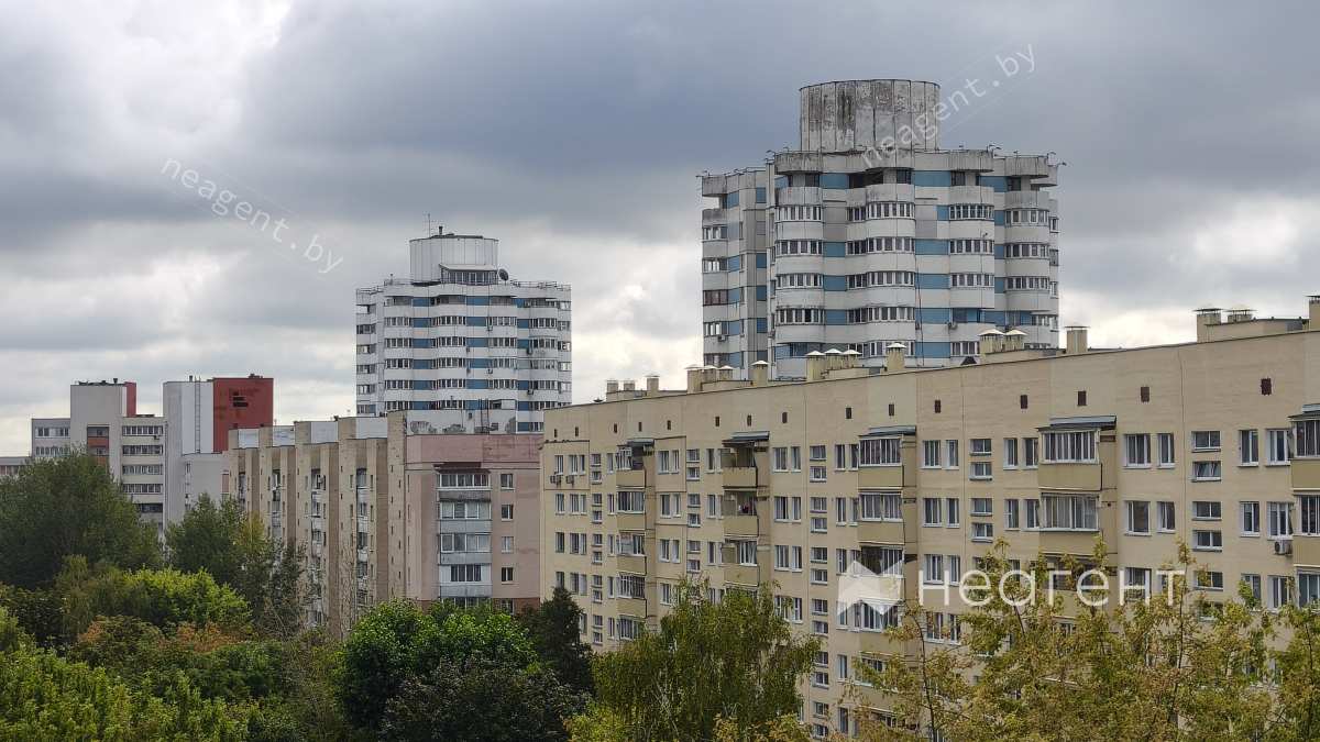 ул. Богдановича, дом 62, вид из окна