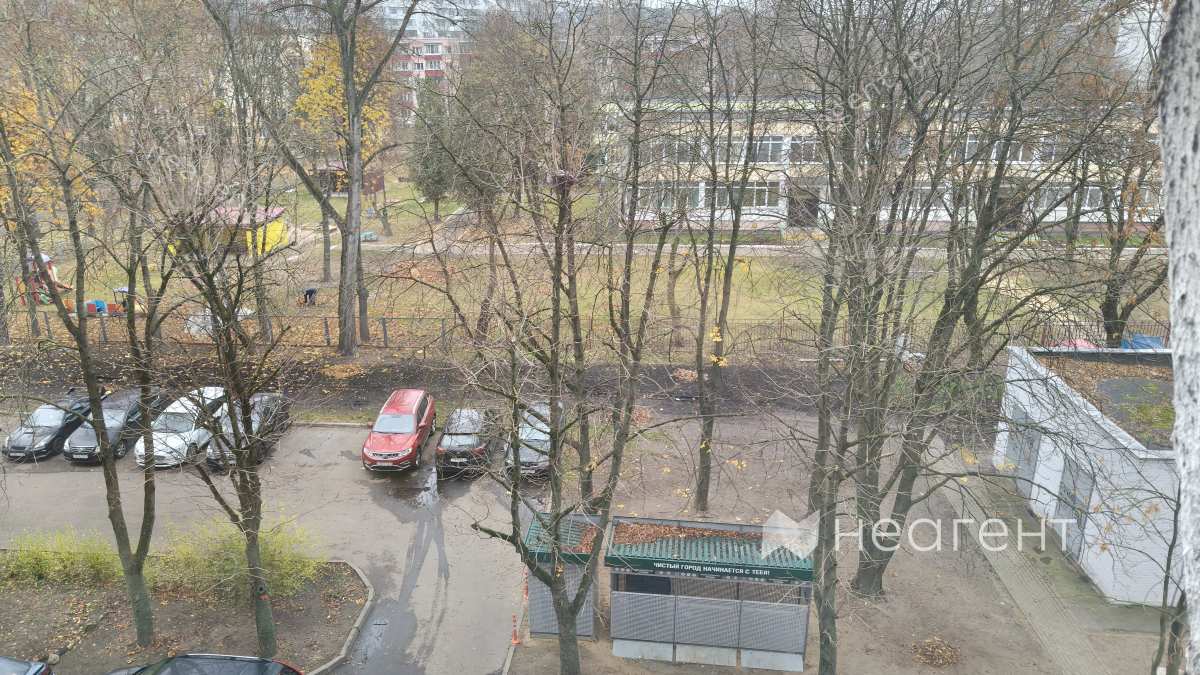 ул. Богдановича, дом 70, вид из окна