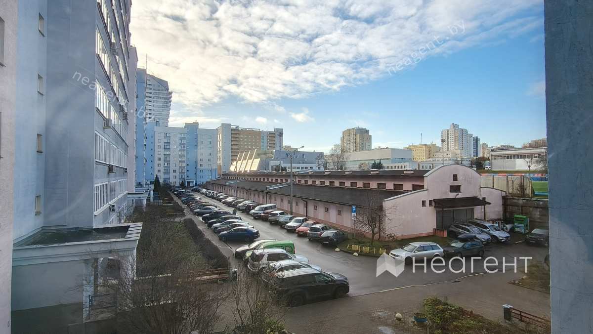 ул. Филимонова, дом 55/3, вид из окна