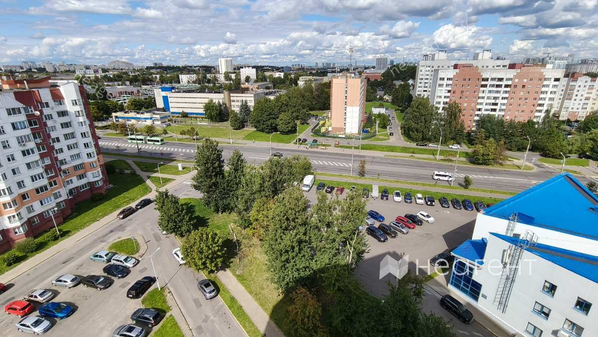 ул. Гурского, дом 44/3, вид из окна