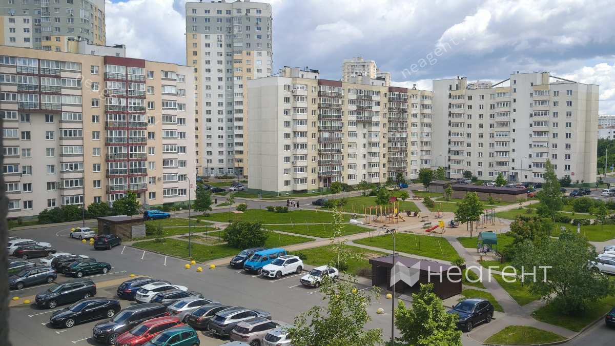 ул. Камайская, дом 14, вид из окна