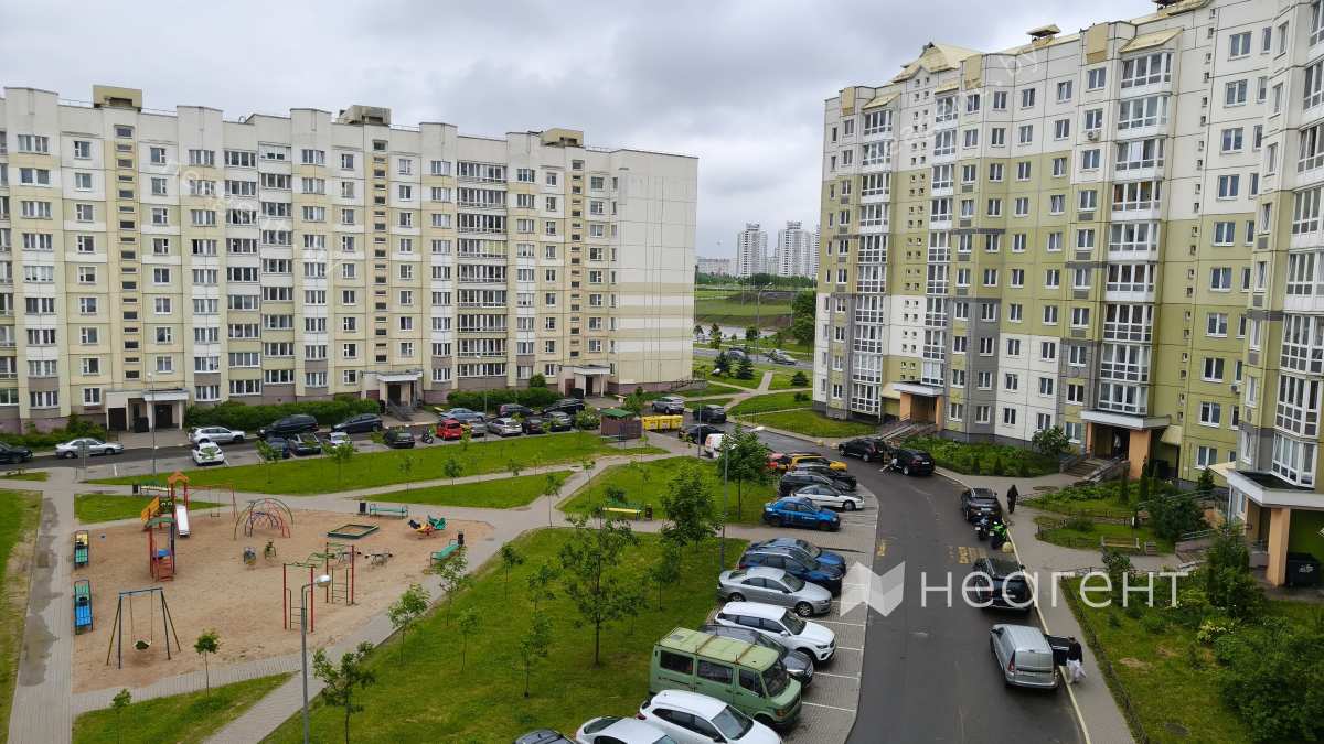ул. Каменногорская, дом 60, вид из окна