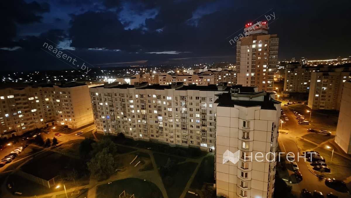 Каменногорская, 14, вид из окна