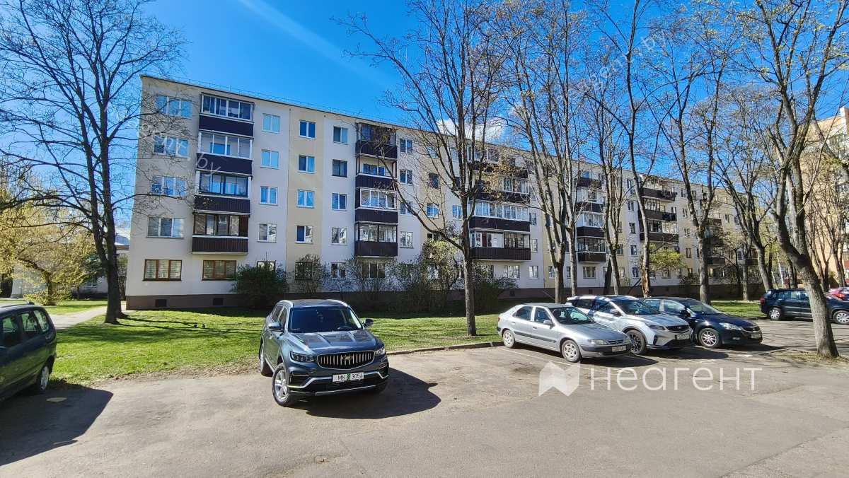 ул. Карастояновой, дом 11