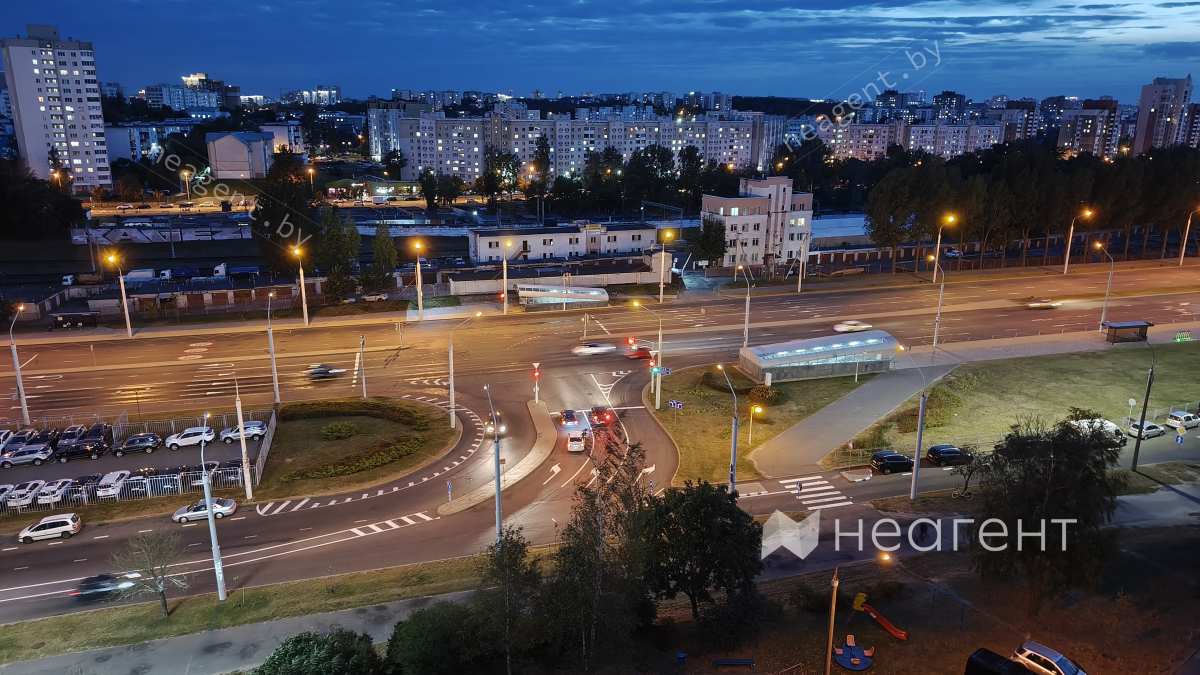 ул. Леси Украинки, дом 4к1, вид из окна 