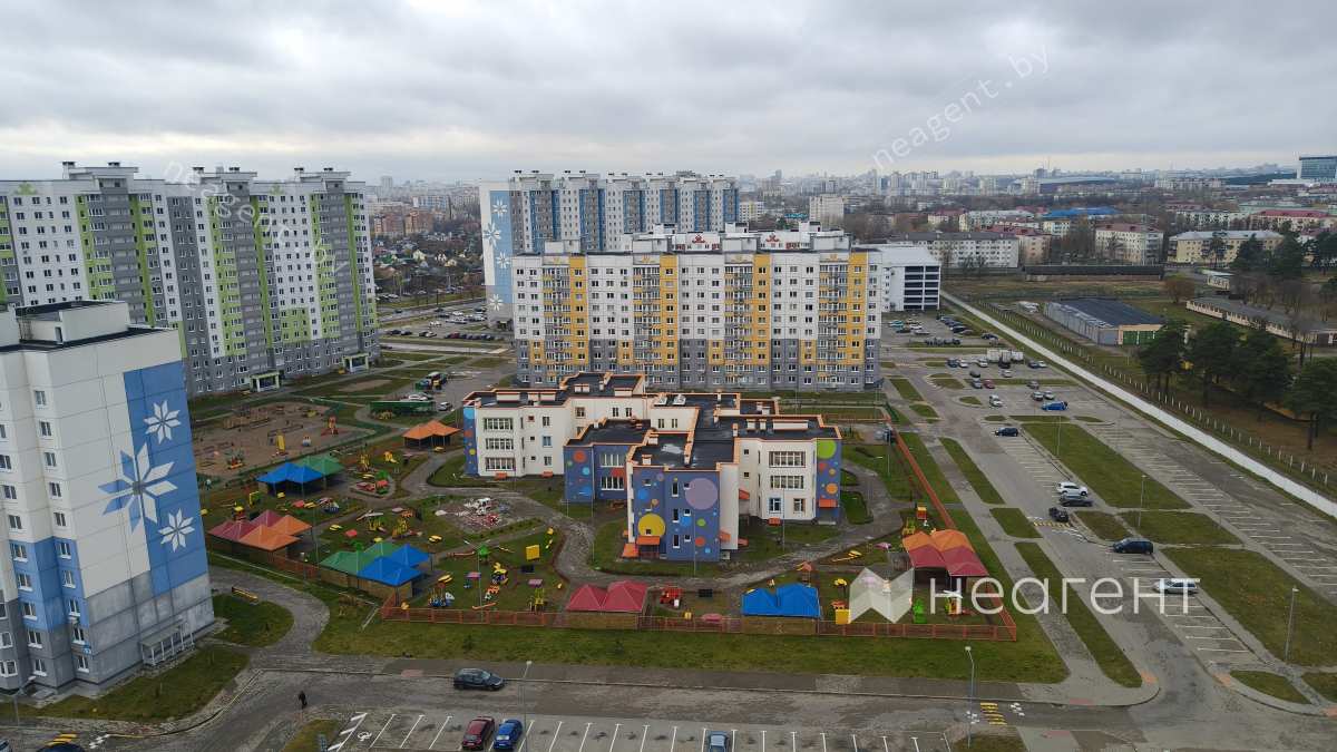 ул. Ливенцева, дом 8, вид на улицу