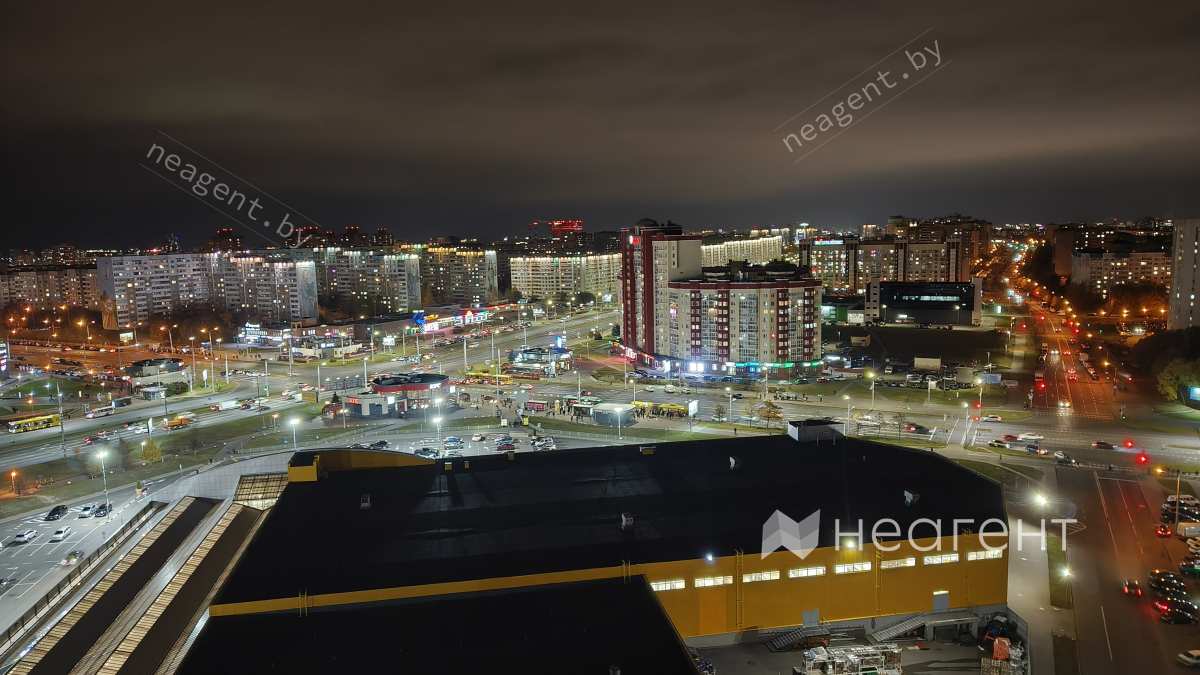 ул. Лобанка, дом 4, вид из окна