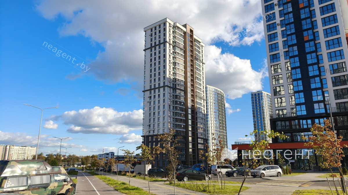 ул. Игоря Лученка, дом 32, Минск
