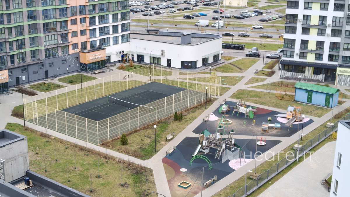 ул. Игоря Лученка, дом 5, вид из окна