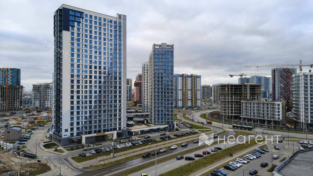 ул. Игоря Лученка, дом 5, вид из окна