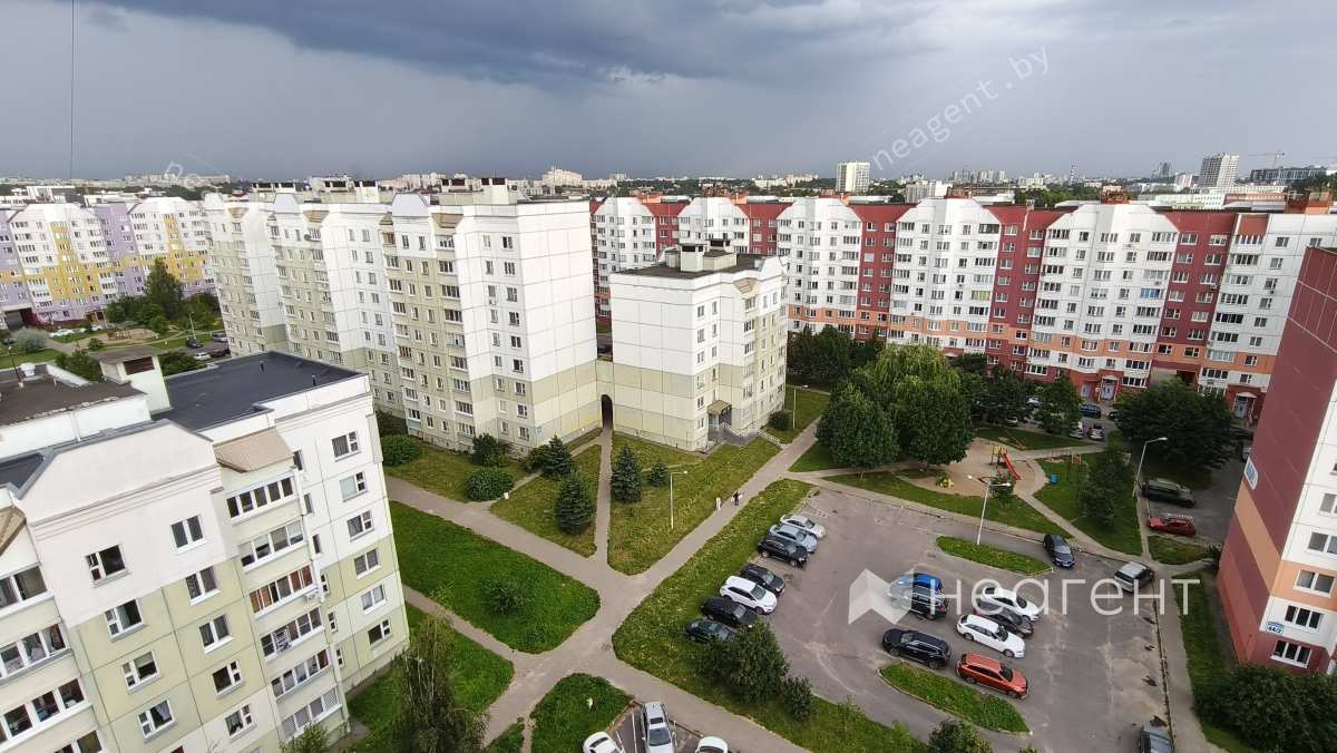 ул. Льва Сапеги, дом 9, вид из окна 