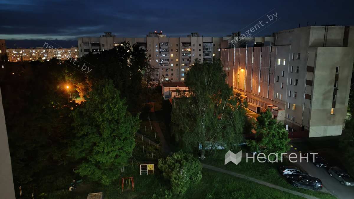 ул. Мележа, дом 4, вид из окна