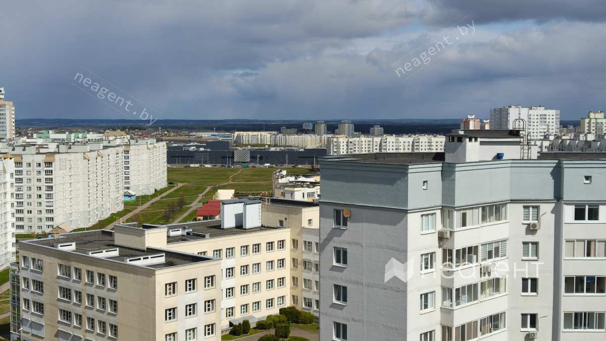 ул. Неманская, дом 3, вид из окна