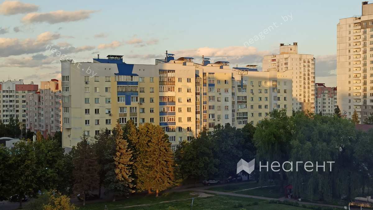 ул. Притыцкого, д. 45, фото из дома Е. Полоцкой 5