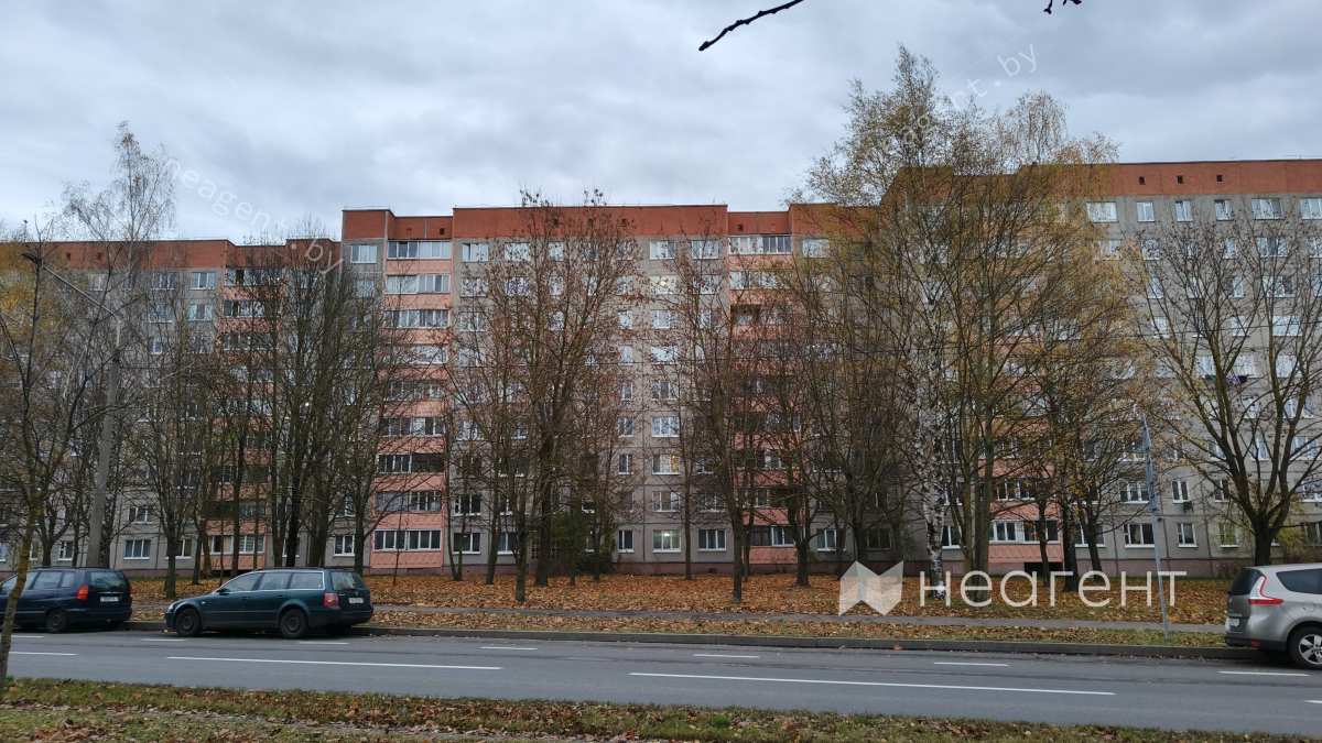 ул. Ротмистрова, дом 32