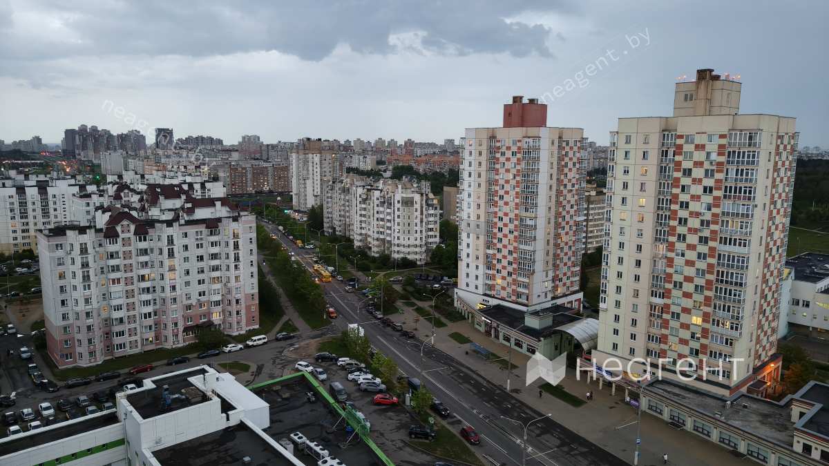 улица Скрипникова, д. 11, вид из окна