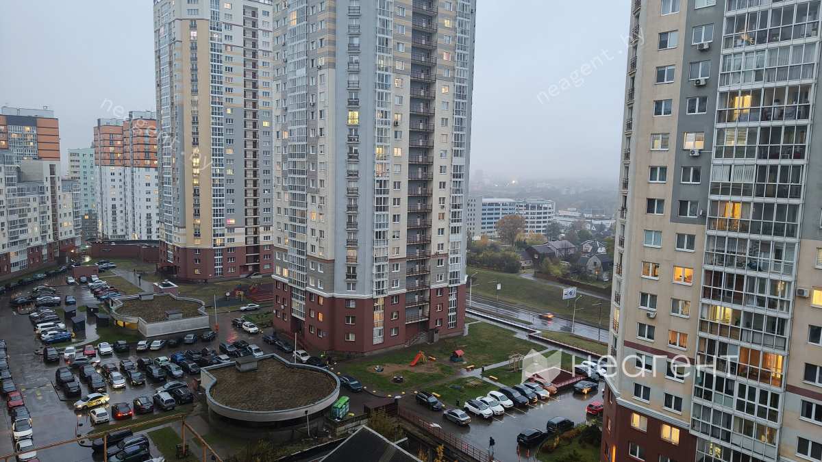 ул. Тургенева, дом 7, вид из окна