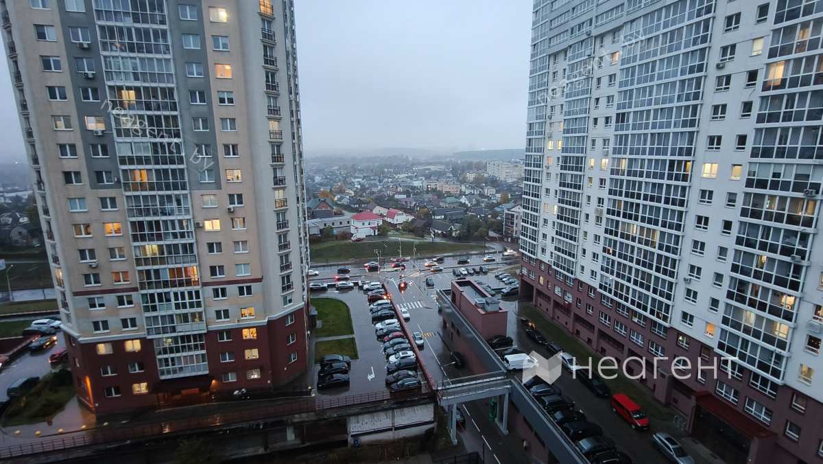 ул. Тургенева, дом 7, вид из окна