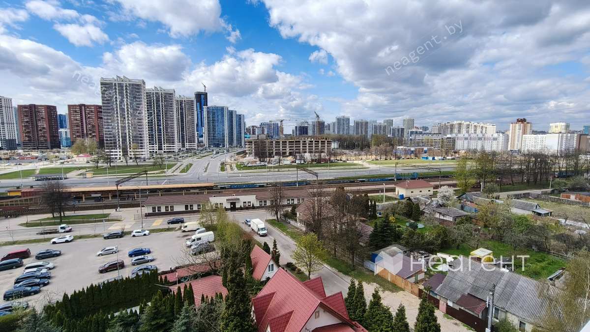 улица Великоморская, дом 6, вид из окна